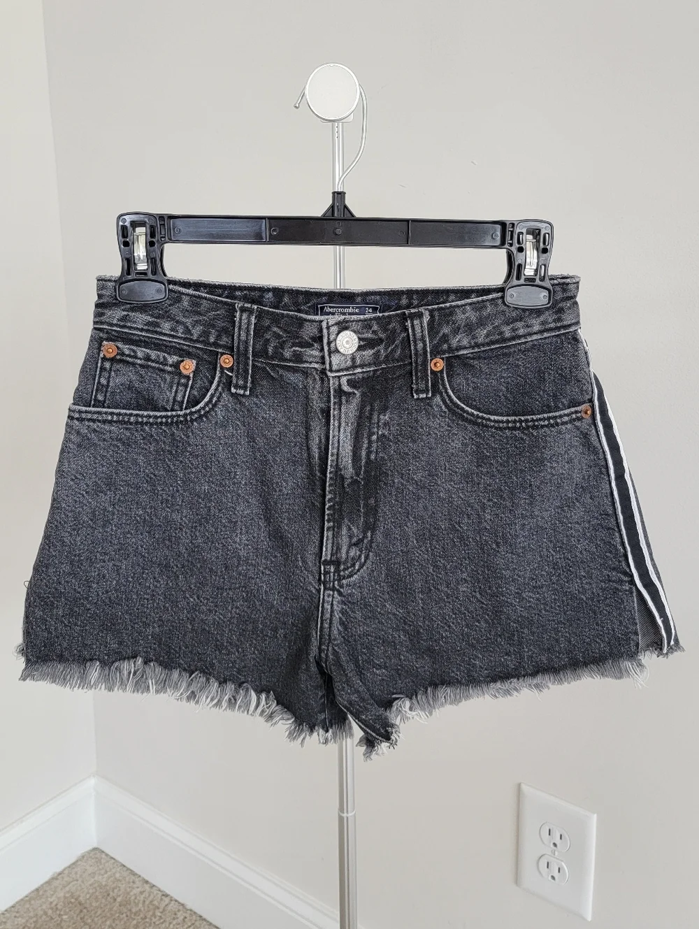 Abercrombie Black Acid Wash High Rise Denim Shorts Side Stripe Frayed 24 00